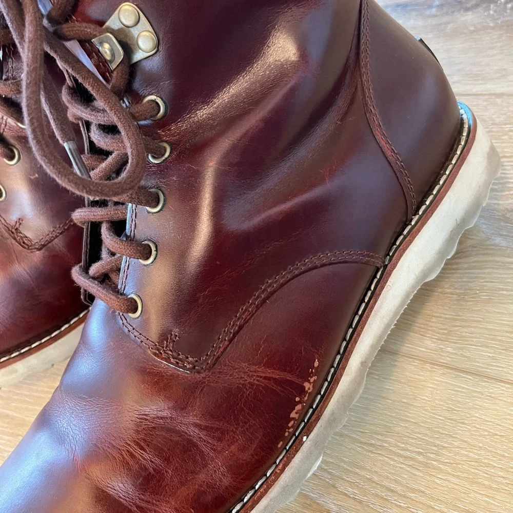 Ugg Mens Lace-Up Boots - Picture 6 of 6